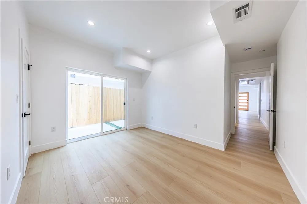 1015 Citrus Avenue #3 Los Angeles, CA 90019