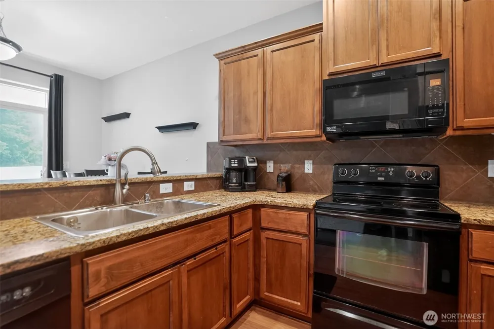 7617 NE 60th Way Vancouver, WA 98662
