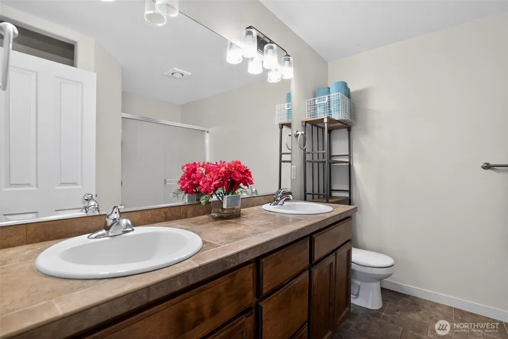 7617 NE 60th Way Vancouver, WA 98662