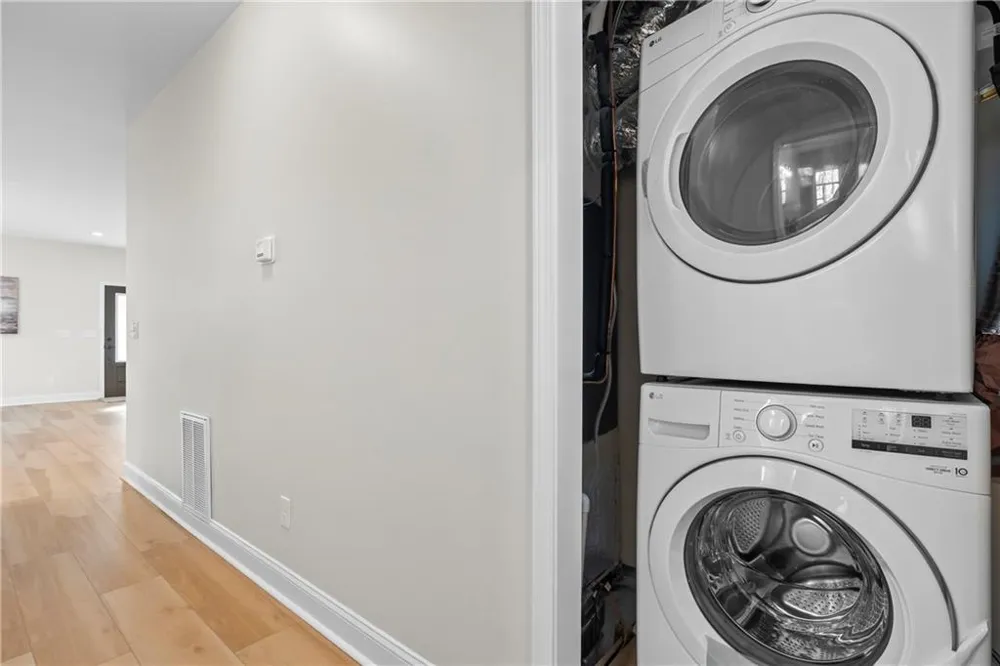 3114 Old Cornelia Highway Gainesville, GA 30507