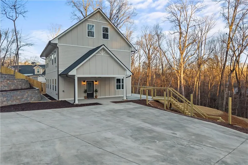 3114 Old Cornelia Highway Gainesville, GA 30507
