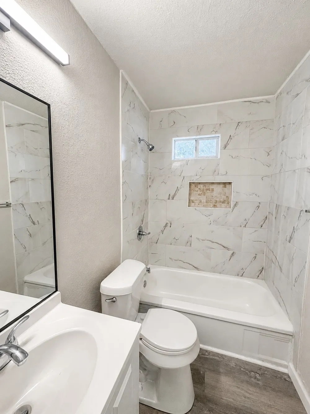 2801 Burchill Road S Fort Worth, TX 76105