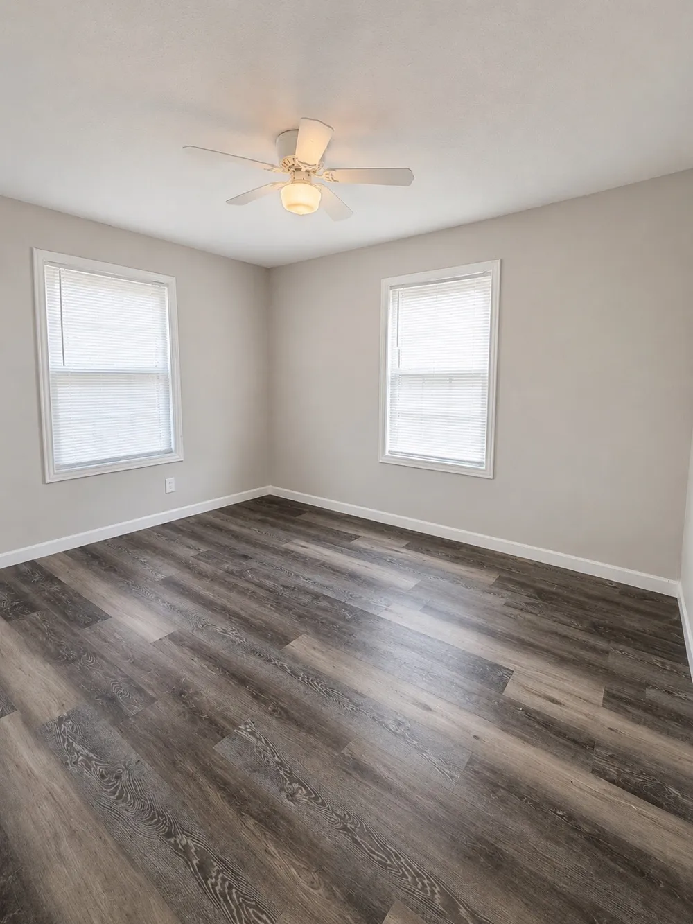 2801 Burchill Road S Fort Worth, TX 76105