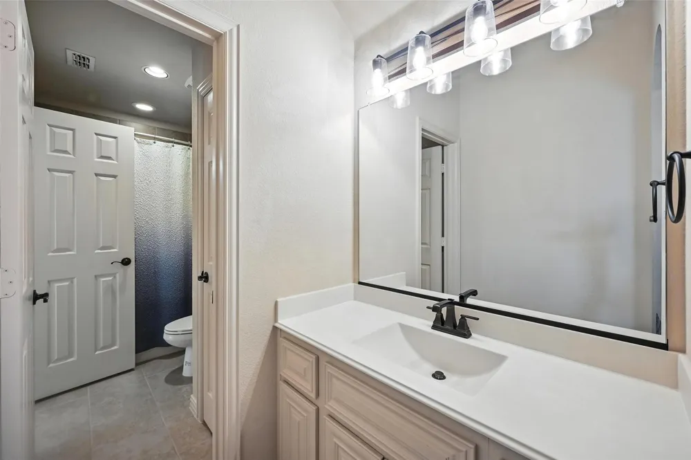 6153 Gibbons Creek Street Fort Worth, TX 76179