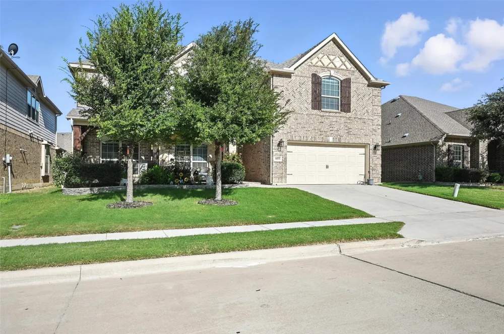 6153 Gibbons Creek Street Fort Worth, TX 76179