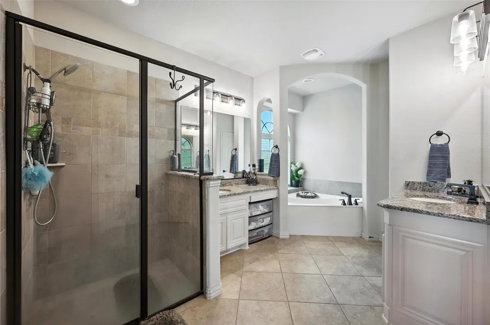 6153 Gibbons Creek Street Fort Worth, TX 76179