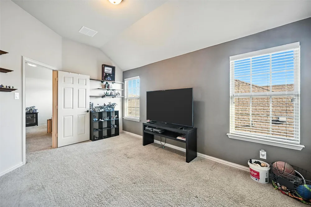 6153 Gibbons Creek Street Fort Worth, TX 76179