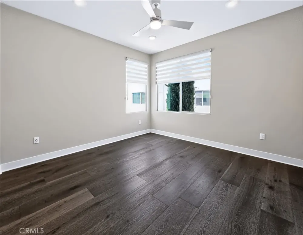 195 Stellar Irvine, CA 92618