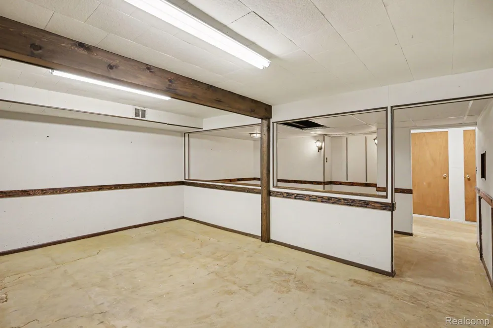 2618 Williamsburg Circle Auburn Hills City, MI 48326
