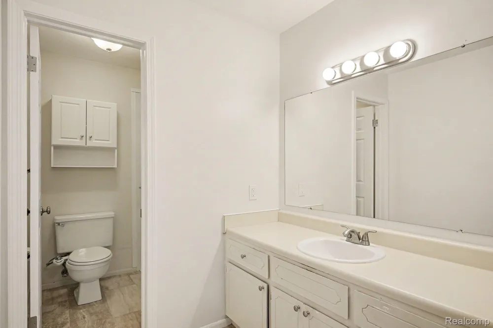 2618 Williamsburg Circle Auburn Hills City, MI 48326