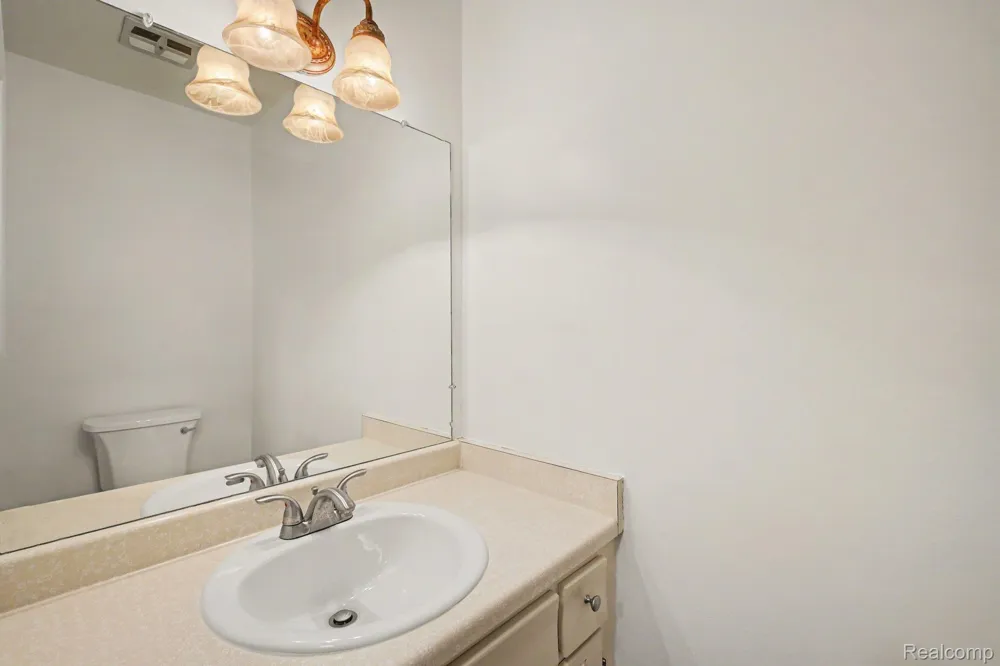 2618 Williamsburg Circle Auburn Hills City, MI 48326