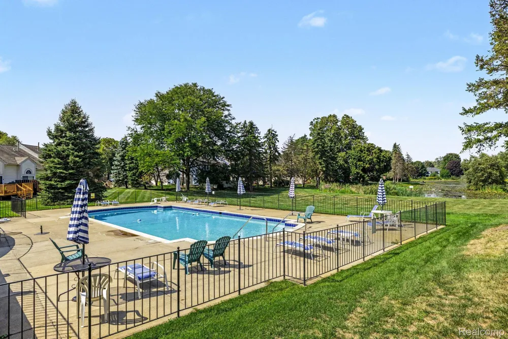 2618 Williamsburg Circle Auburn Hills City, MI 48326