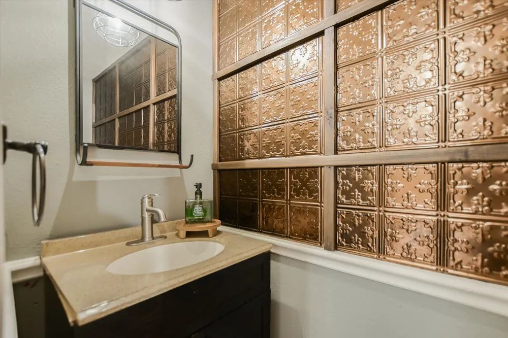 4302 Manzanillo Drive Austin, TX 78749