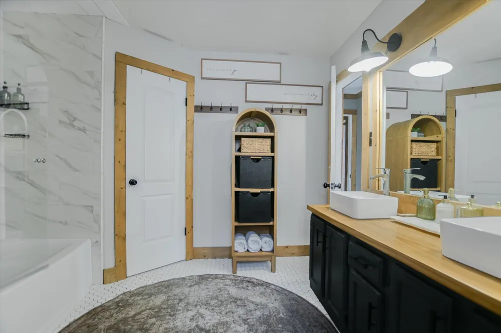 4302 Manzanillo Drive Austin, TX 78749