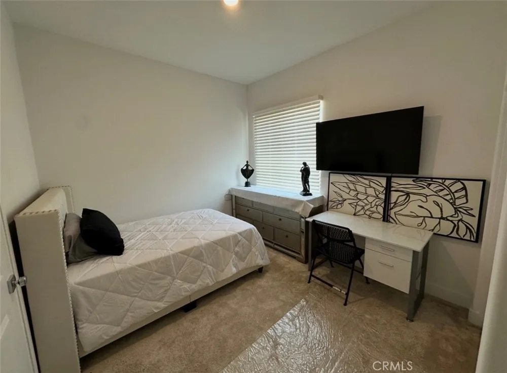 27148 Skyland Valencia, CA 91381