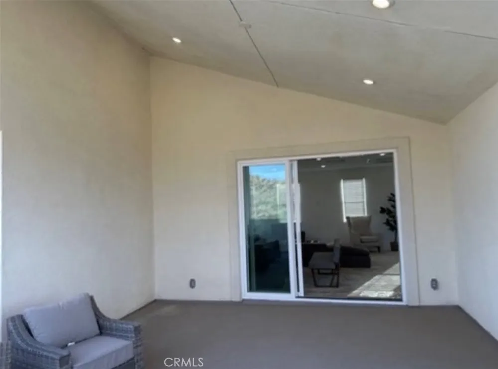 27148 Skyland Valencia, CA 91381