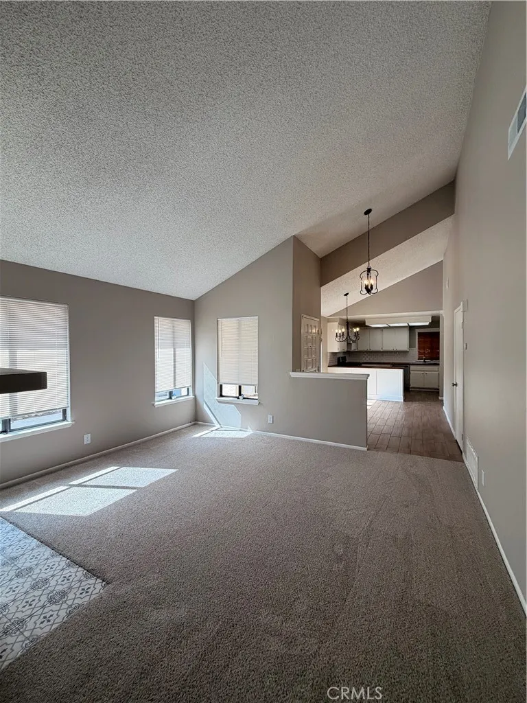 16241 Tokay Victorville, CA 92395