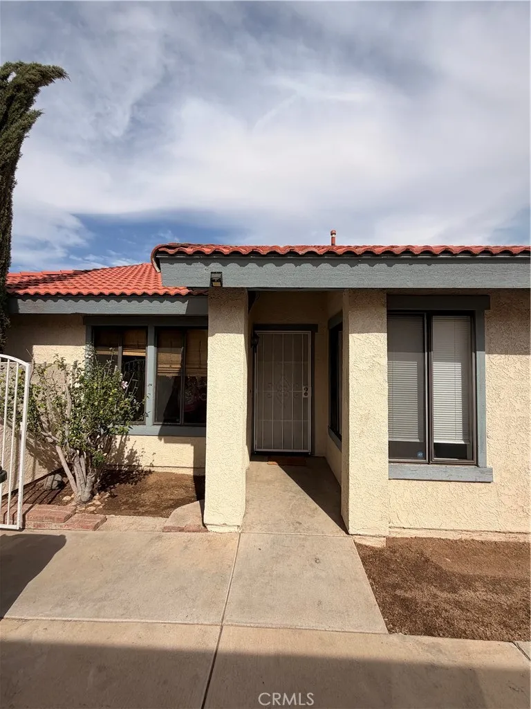 16241 Tokay Victorville, CA 92395