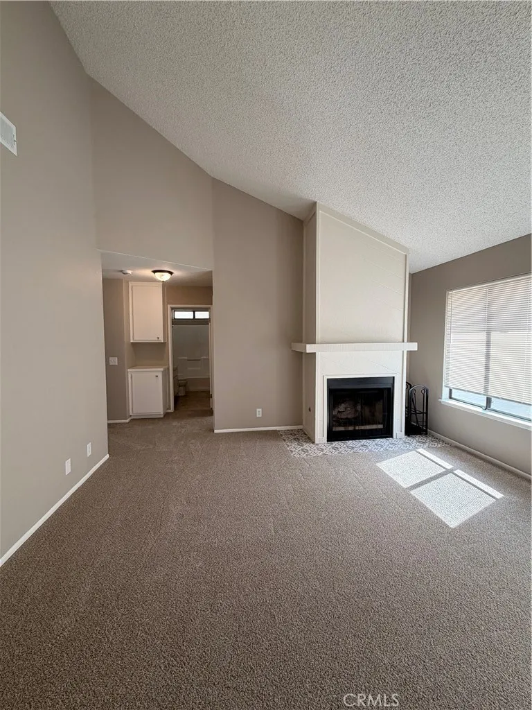16241 Tokay Victorville, CA 92395
