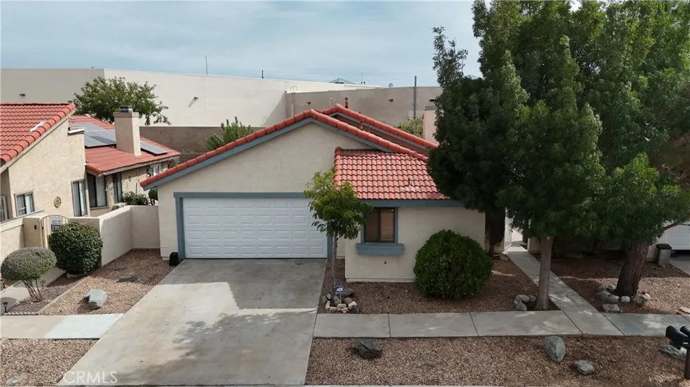 16241 Tokay Victorville, CA 92395