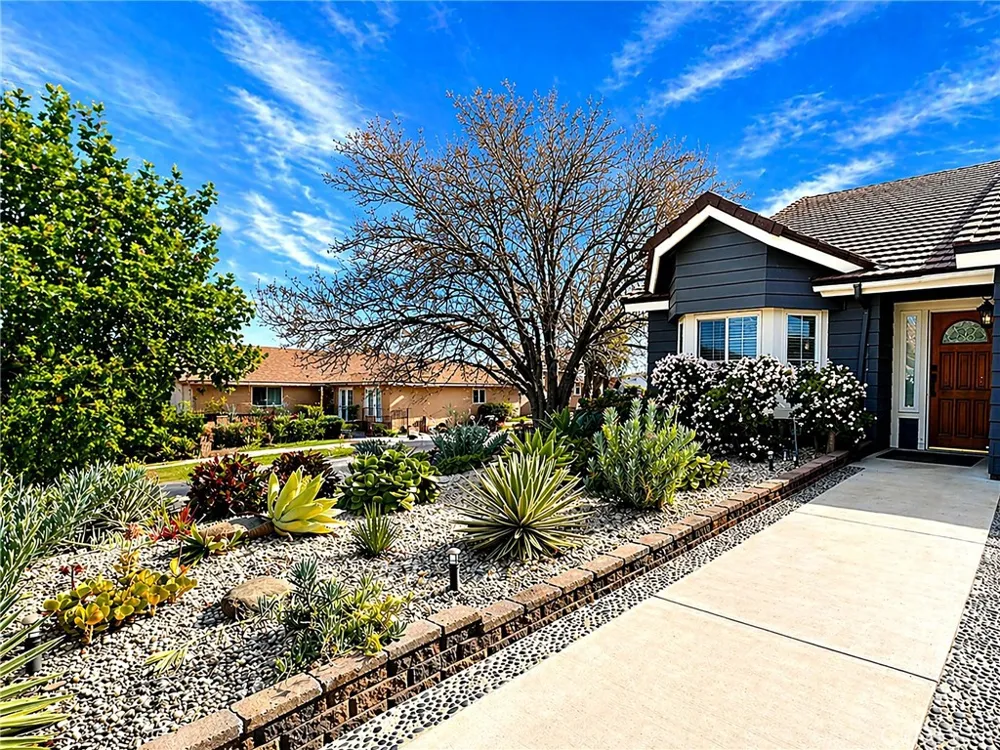 21100 Vintage Chatsworth, CA 91311