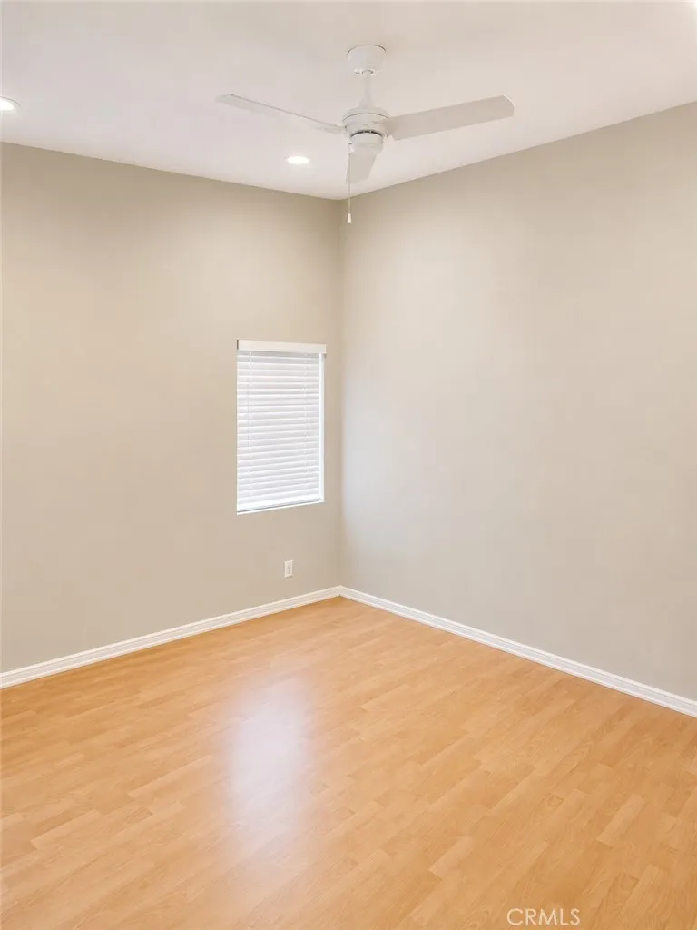 21100 Vintage Chatsworth, CA 91311