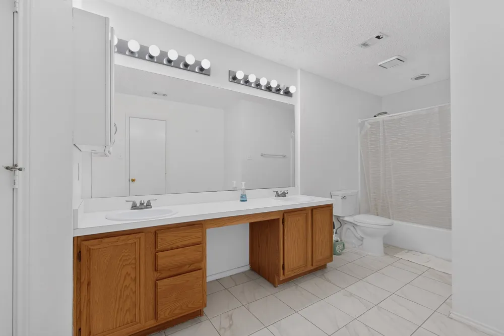 5313 Peach Tree Lane Sachse, TX 75048