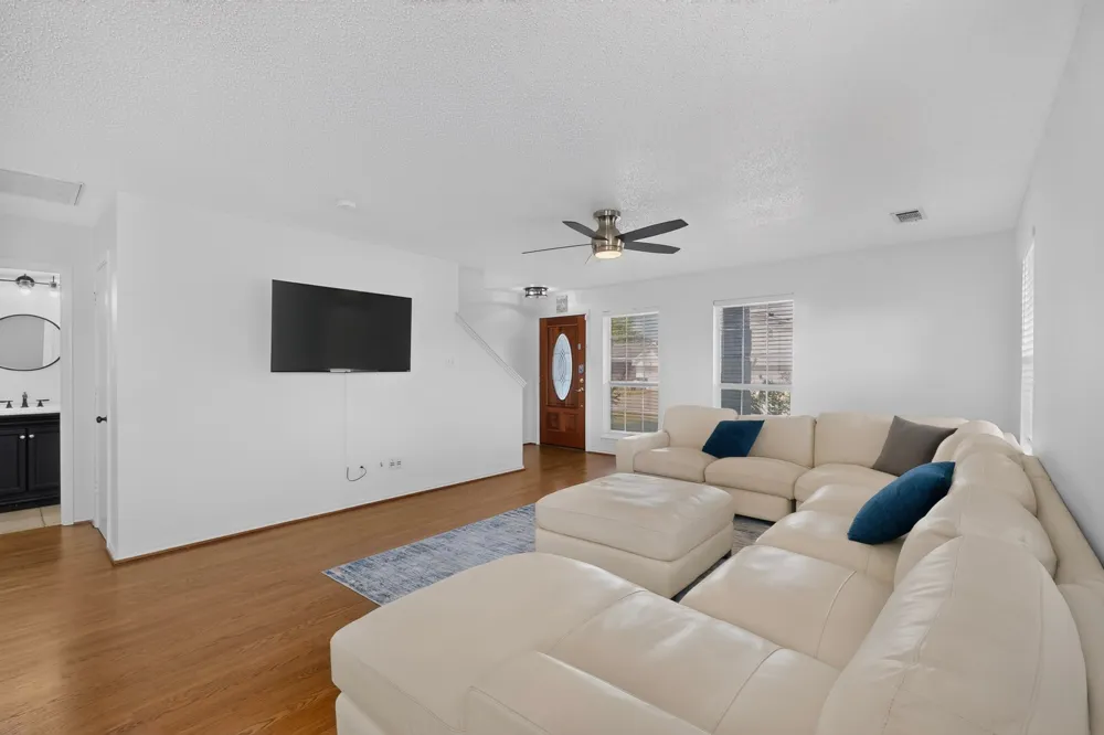 5313 Peach Tree Lane Sachse, TX 75048