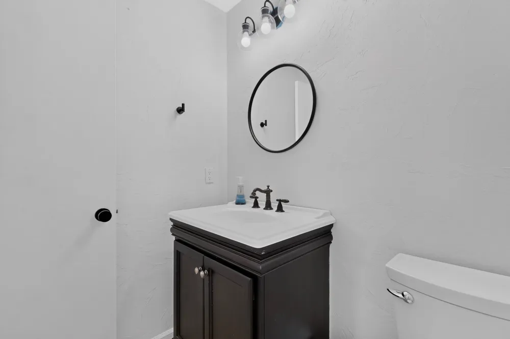 5313 Peach Tree Lane Sachse, TX 75048