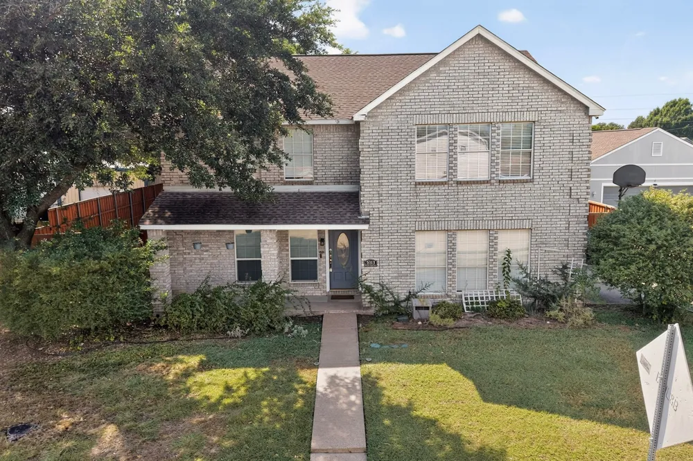 5313 Peach Tree Lane Sachse, TX 75048