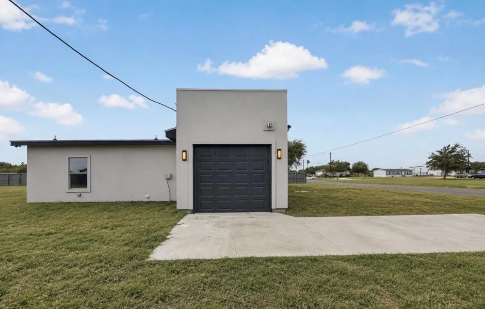 4722 Zaylee Street Donna, TX 78537