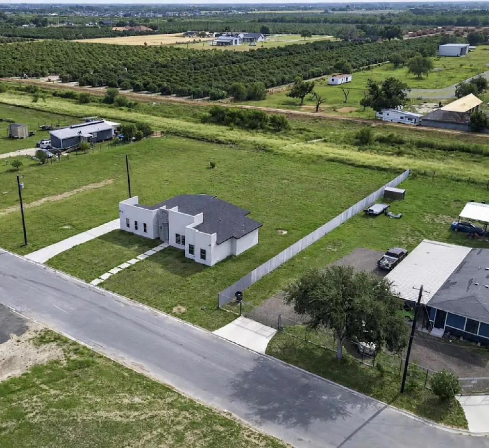 4722 Zaylee Street Donna, TX 78537