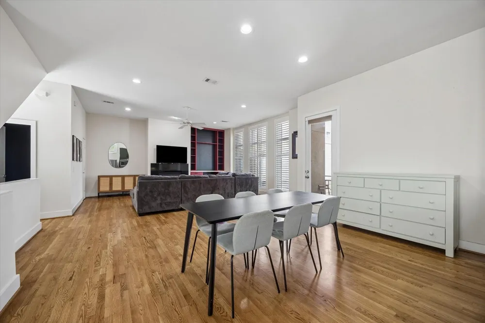 1406 Stanford Street #D Houston, TX 77019