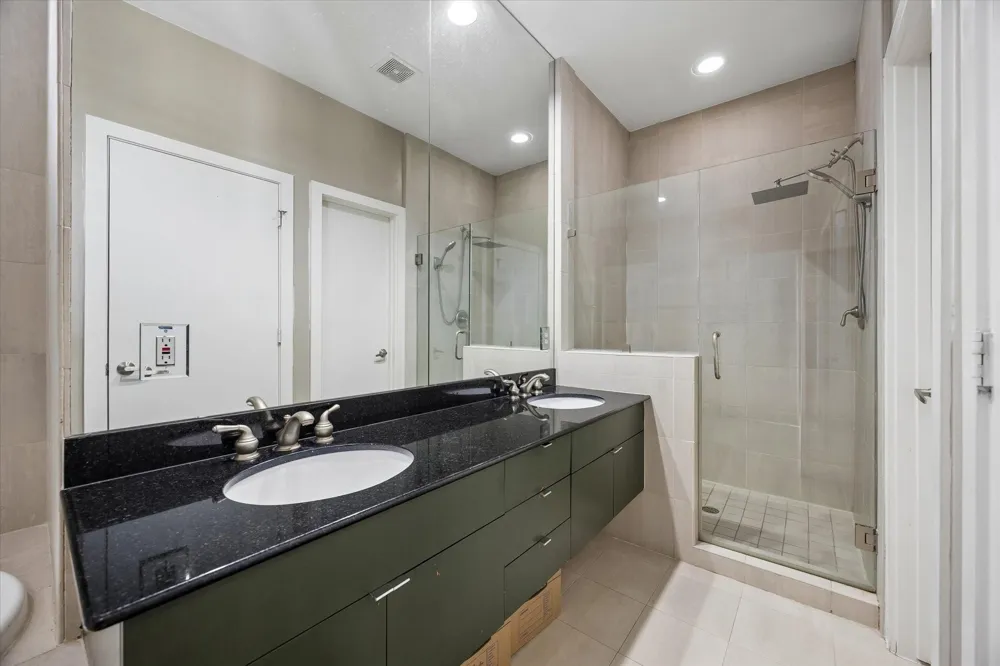 1406 Stanford Street #D Houston, TX 77019