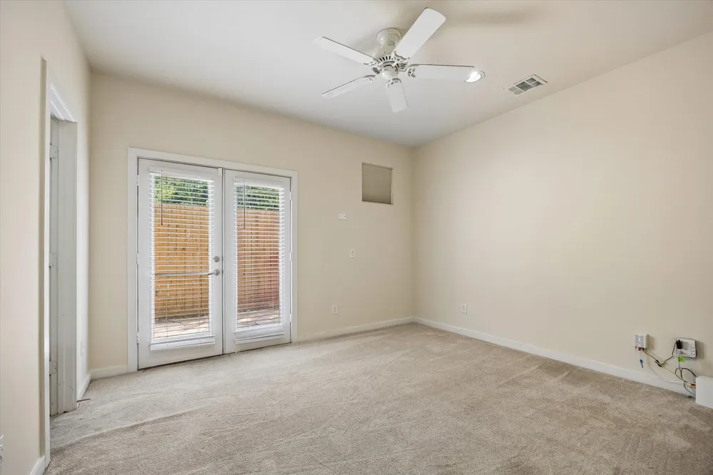 1406 Stanford Street #D Houston, TX 77019