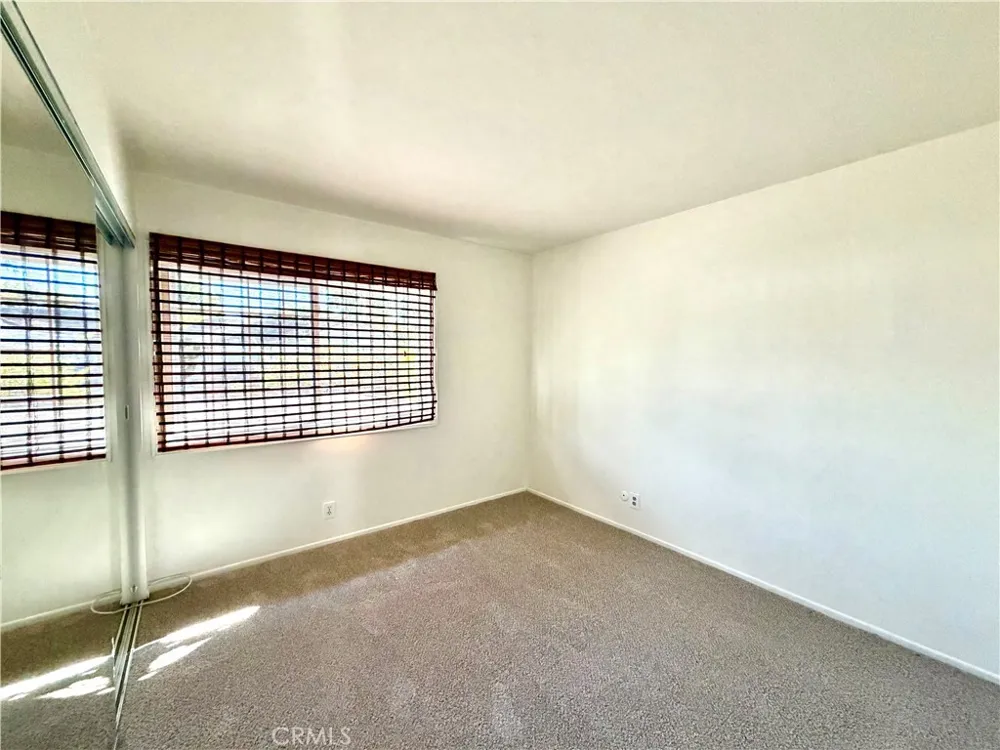 22661 Spring Lake Lane Lake Forest, CA 92630
