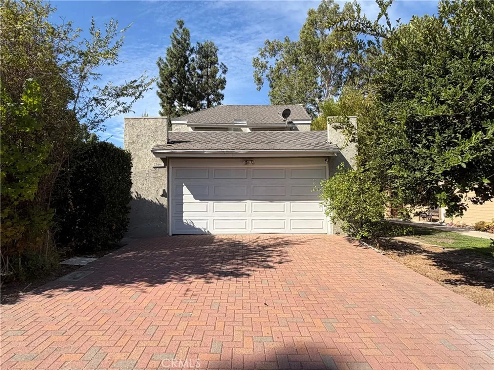 22661 Spring Lake Lane Lake Forest, CA 92630