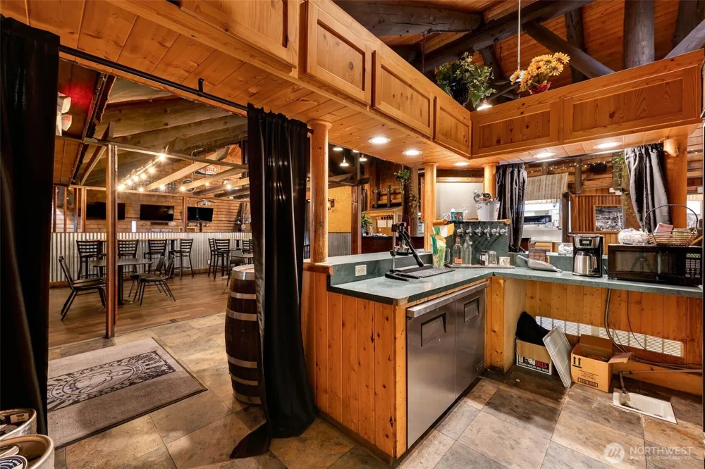 1901 W Main Street Battle Ground, WA 98604