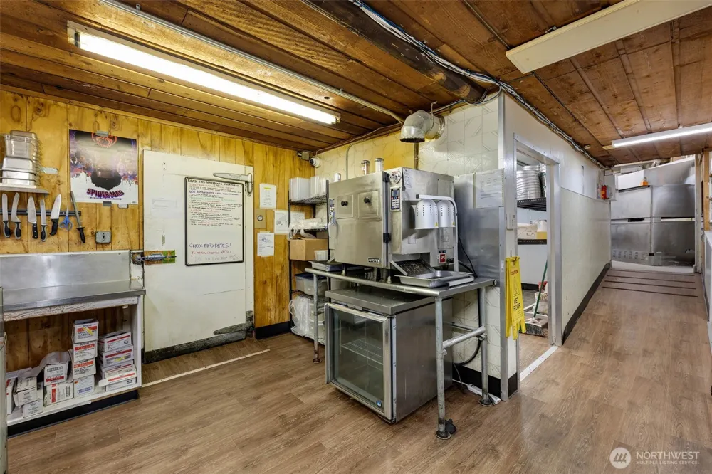 1901 W Main Street Battle Ground, WA 98604