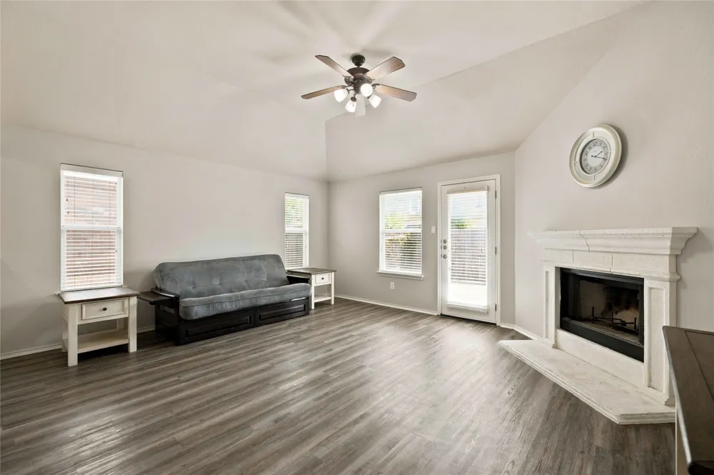 2020 Rachel Lane Round Rock, TX 78664