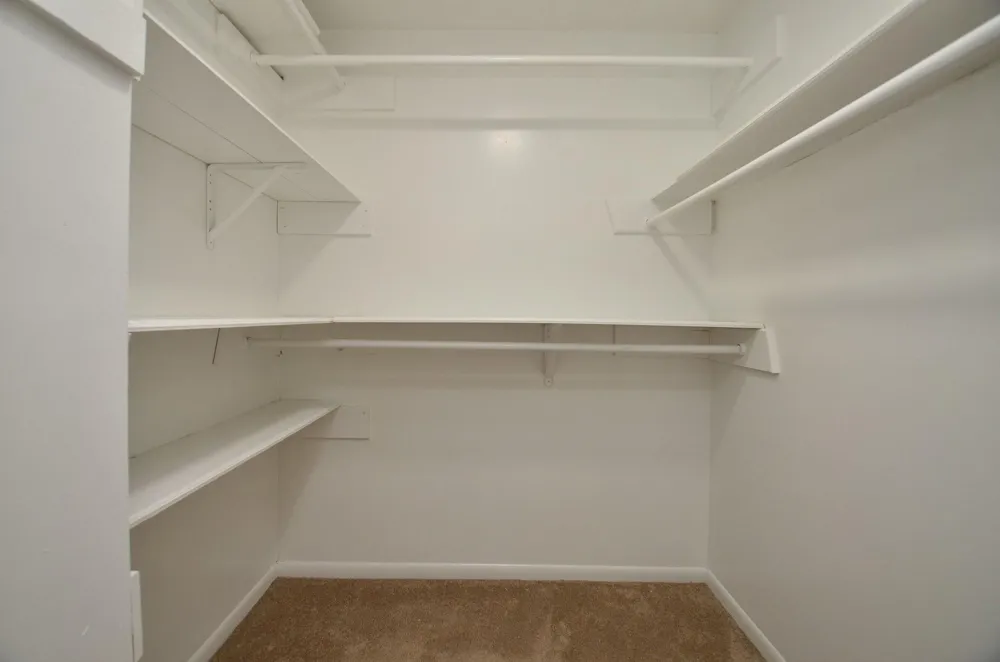 2711 Williamsburg Drive Dickinson, TX 77539