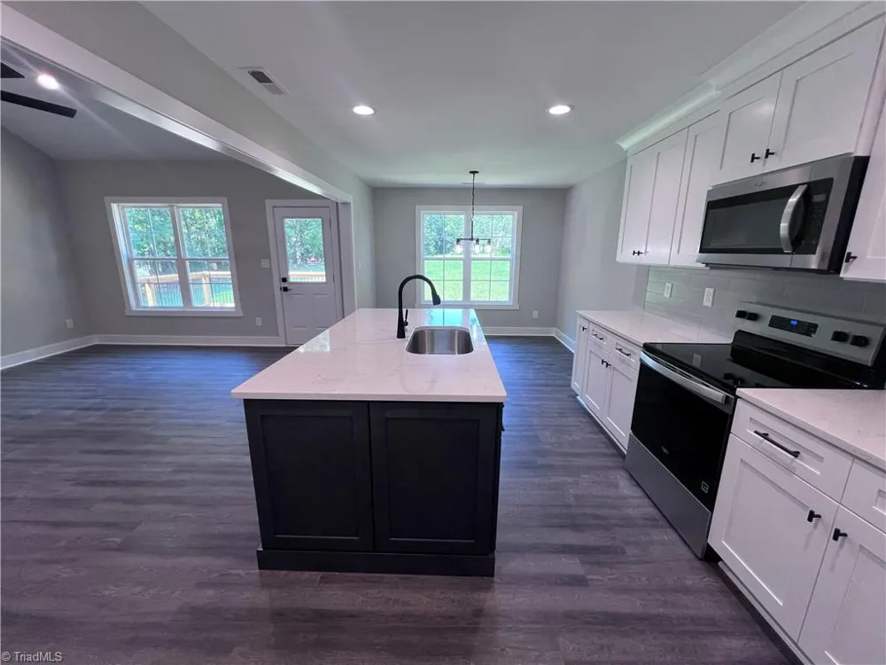 125 Albertson Road Thomasville, NC 27360