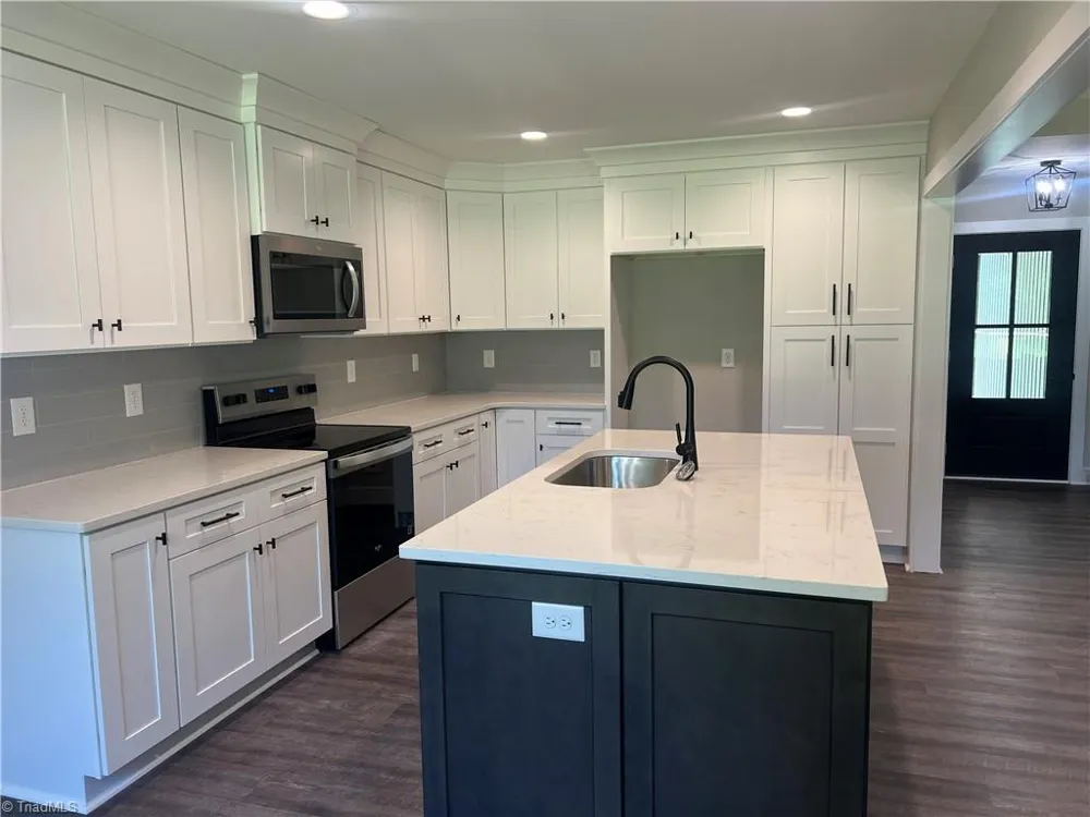 125 Albertson Road Thomasville, NC 27360