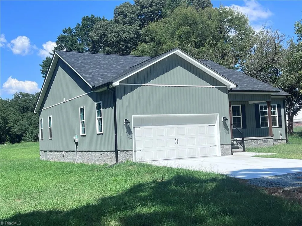 125 Albertson Road Thomasville, NC 27360