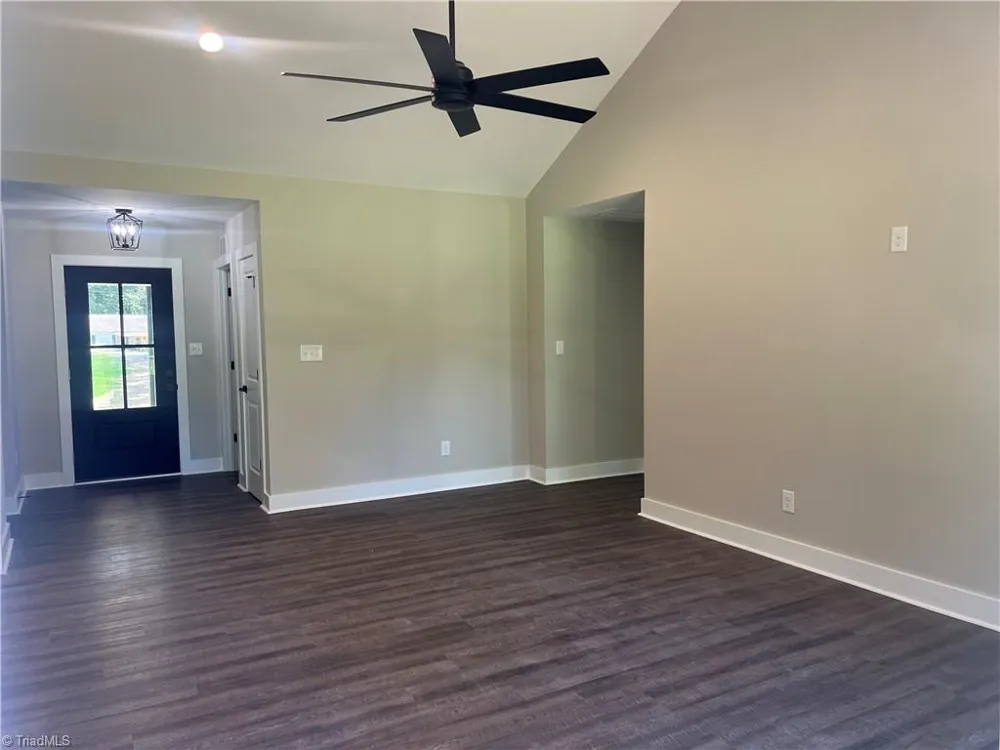 125 Albertson Road Thomasville, NC 27360