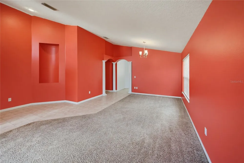 5251 LOS PALMA VISTA DRIVE Orlando, FL 32837