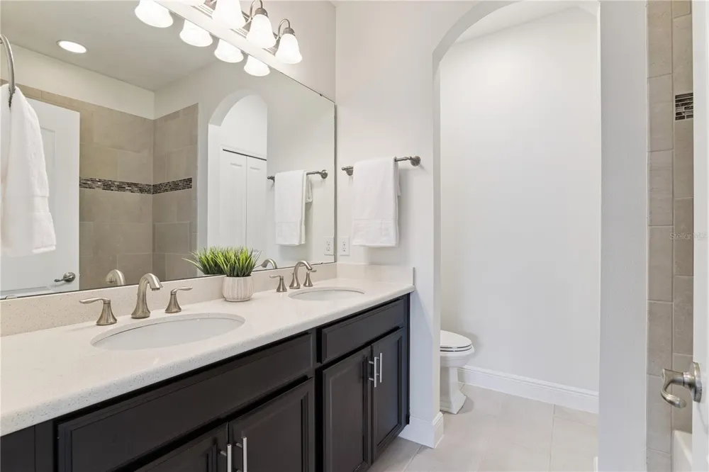 13085 UPPER HARDEN AVENUE Orlando, FL 32827