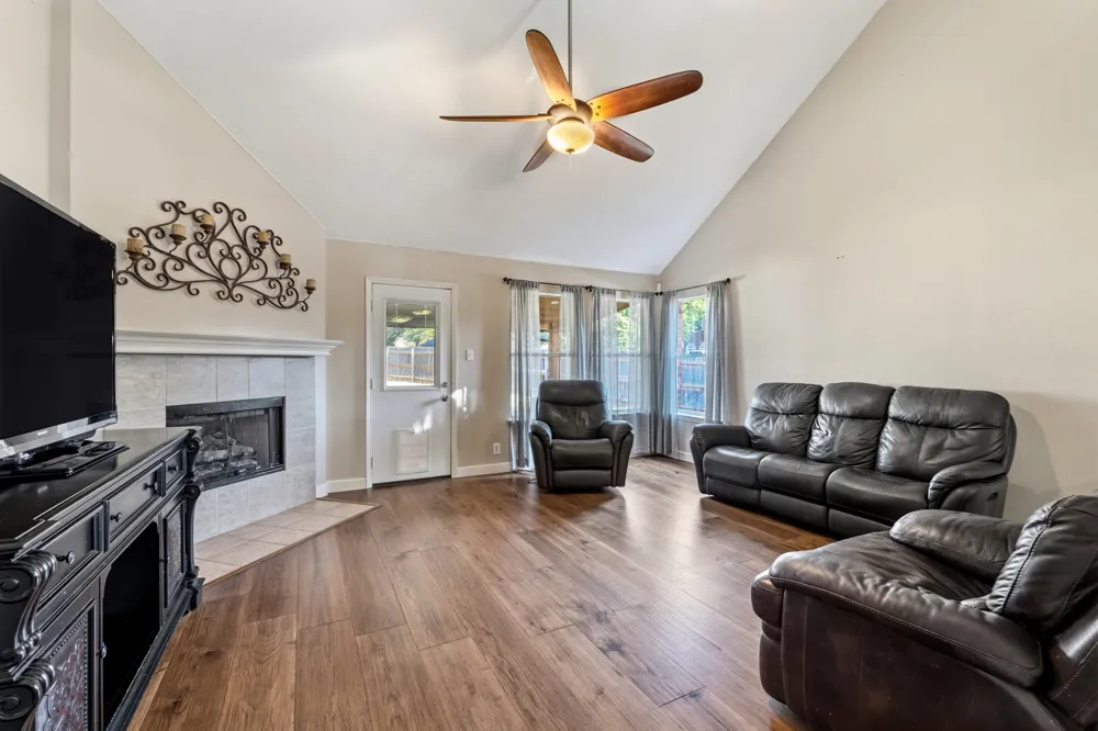 15918 Two Rivers Cove Austin, TX 78717