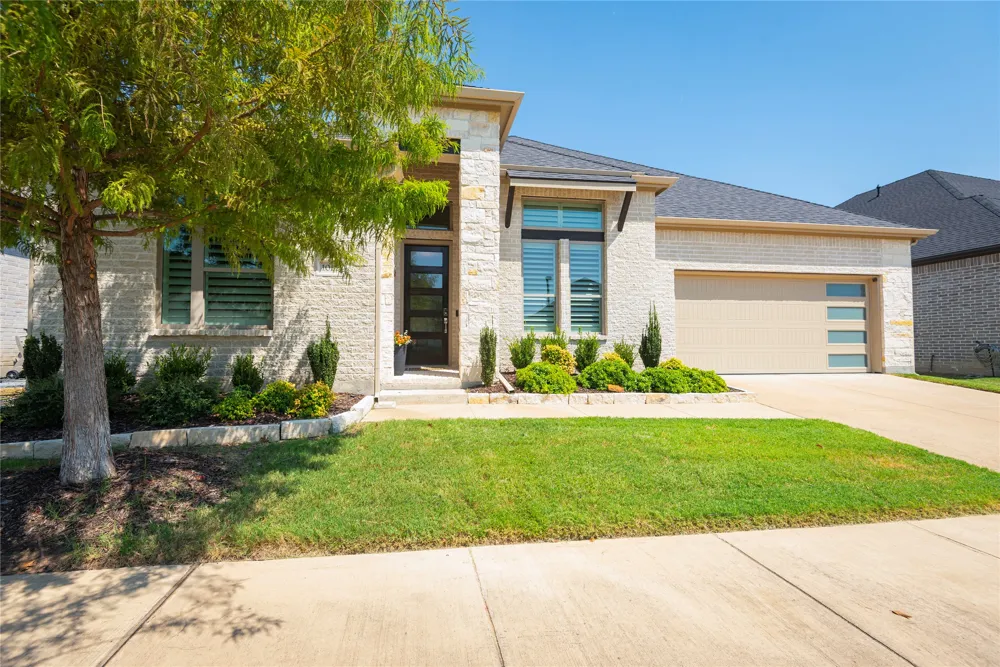 1012 Terra Vista Drive Allen, TX 75013