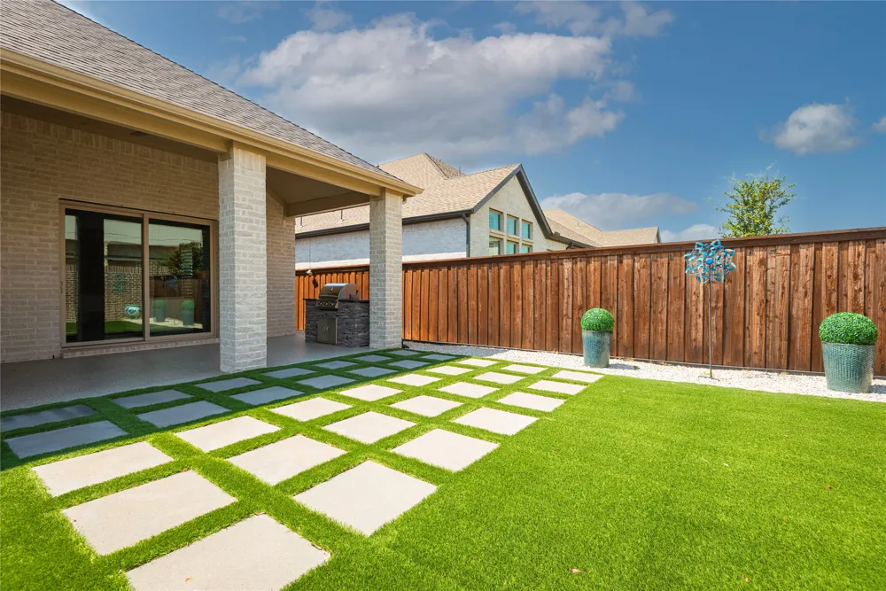 1012 Terra Vista Drive Allen, TX 75013